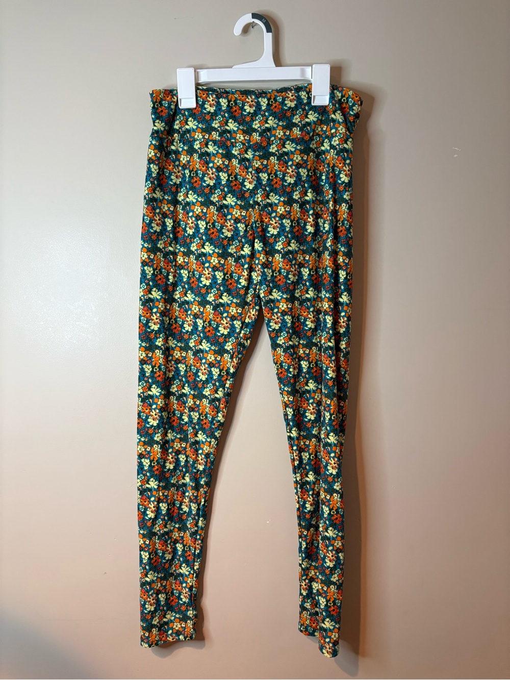 LuLaRoe Teal Ditsy Floral Print Tall & Curvy Leggings NWOT